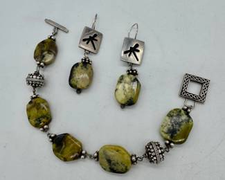 Green stone bracelet and earring set.