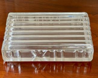 Tiffany & Co. crystal "Atlas" trinket box.