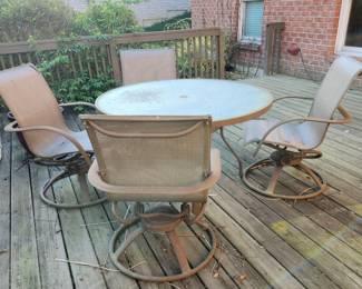 Patio table and 4 chairs