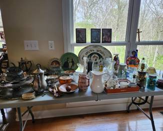 Misc. vases, silver pieces, knick naks