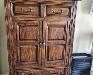 matches king size bed