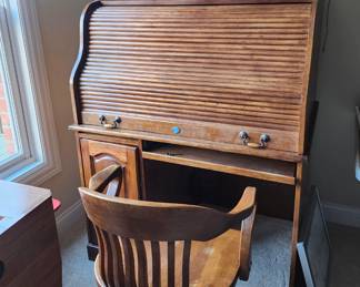 Roll top desk and chair