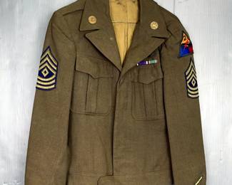 orld War II Era Military Uniform With 2nd Armored Division And 1st Sergeant Insignia, And Purple Heart And European-African-Middle Eastern Theater Ribbons, Size 34L