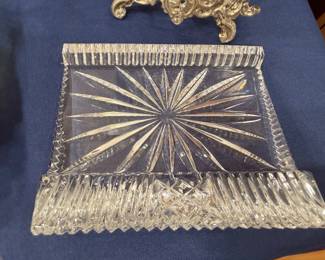 Cut crystal square tray with starburst pattern