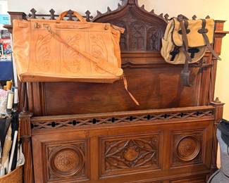 Antique Victorian carved walnut pump organ