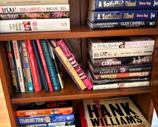 Country music biography books Hank Williams Dolly Parton