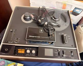 Vintage Magnavox reel to reel tape deck