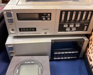 Vintage Zenith VCR and electronics lot