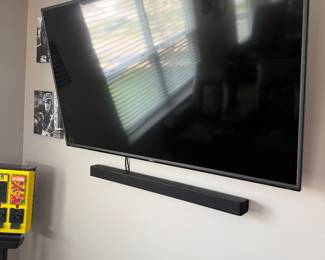 Vizio  V-Series 58" Class 4K HDR Smart TV Serial # LTMHBSAW4155602 Model # V585XH1