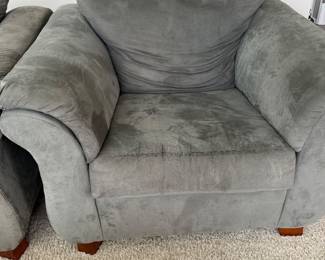 Gray Casual Plush Chair