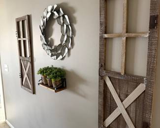 Rustic Barn Door Wall Decor & Magnolia Wreath Hanging Galvanized Metal Wall Art