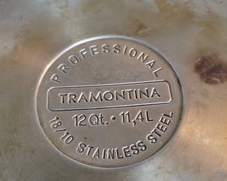 Tramontina pot