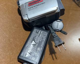 Sony Handycam DCR-HC26 Digital Mini-DV Camcorder 