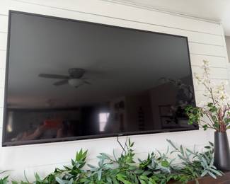 VIZIO V-Series® 58" Class (57.5" Diag.) 4K HDR Smart TV