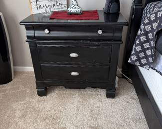 American Signature Plantation Cove Nightstand (2)