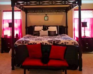 American Signature Plantation Cove Canopy King size Bed