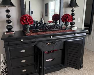 merican Signature Furniture Plantation Cove Dresser w/ Mirro