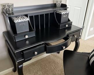 Secretary writing desk Solid wood Queen Ann styled legs with two small storage drawers & three larger center storage drawers