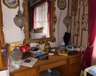 More plaques and art