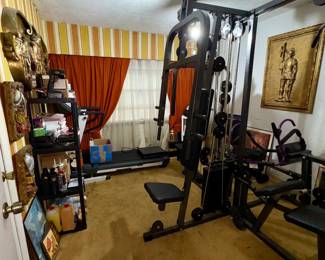 Weight room , Full gym