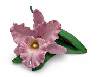 Lot 671 Lenox Cattleya Orchid Figurine From The Garden Flower Collection