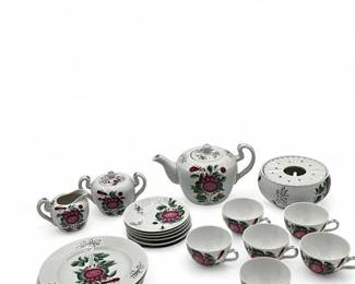 Lot 688 Porcelain Tea Set With Ostfriesische Rose Pattern By August Warnecke