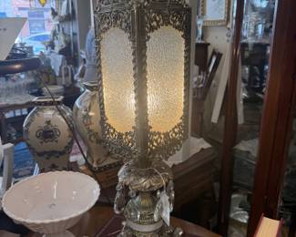 Ornate Vintage Hollywood Regency style lamp, 1960