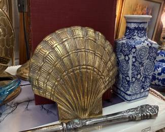 Beautiful vintage clam shell brass book ends