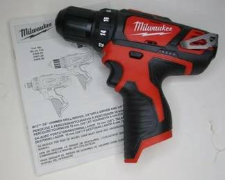 Milwaukee M12 12V 3/8-Inch Drill Driver