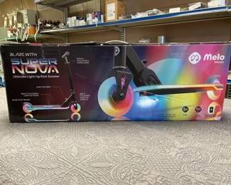 Melo Supernova Kick Scooter - Black