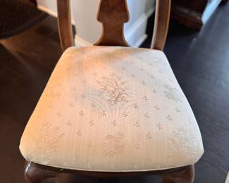 Set of 8 Drexel Heritage Queen-Anne Style Dining Arm Chair with Cabriole Leg & Hoof Foot. Each Measures 19" W x 20" D with 20" Seat Height. Photo 2 of 5. 