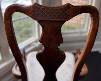 Drexel Heritage Queen-Anne Style Dining Arm Chair with Cabriole Leg & Hoof Foot - 2 Available. Photo 4 of 4. 