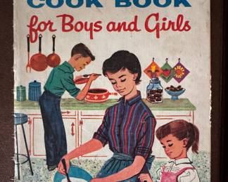 Betty Crocker's Cook Book for Boys and Girls. 