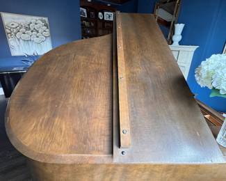 Schiller Grand Piano Circa 1930. Great As Is But Would Be Beautiful Lacquered. Ask Us For Resources. Photo 3 of 9. 