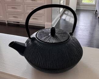 Japanese Cast iron Teapot. 