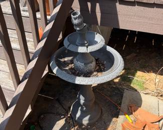 Bird bath