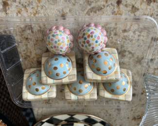 MacKenzie-Childs Large Pulls