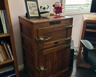 Vintage ice chest