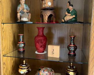 Small Asian decor items, vases, figurines