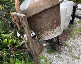 Cement mixer
