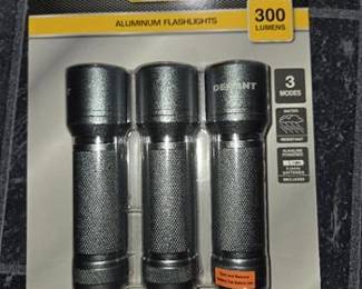 300 Lumens Aluminum Flashlight (3-Pack)