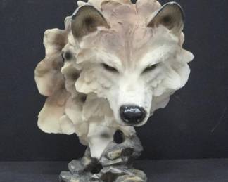 Wolf Head Sculpture