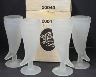 Tiara Frosted Glass Horn-Shaped Goblets