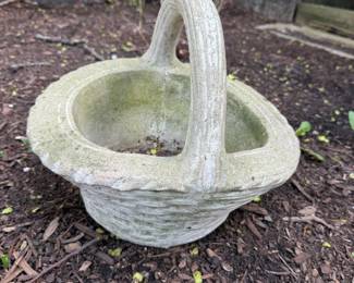 Concrete Planters & Yard/Garden Ornaments 