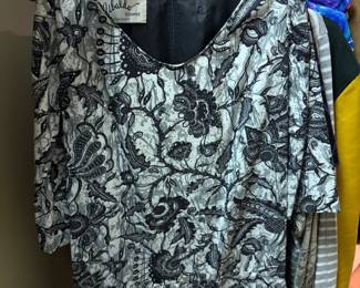 Men's/Women's Clothing