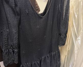 Men's/Women's Clothing