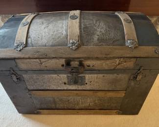Solid Wood Trunk