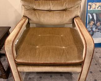 Bentwood Lounge Chair (2)