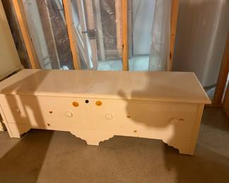 Storage Bench 