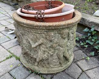 Concrete Planters & Yard/Garden Ornaments 